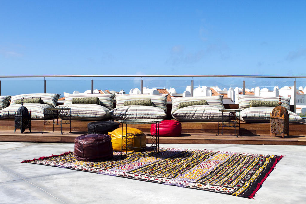 Surfers Lodge Peniche Bagian luar foto