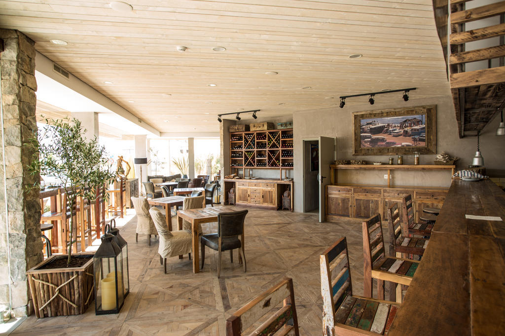 Surfers Lodge Peniche Bagian luar foto